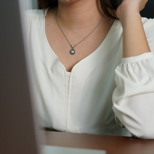 Rani Padmini Minute Deatiled Rawa Pearl Pendant with Chain - ShailPiya