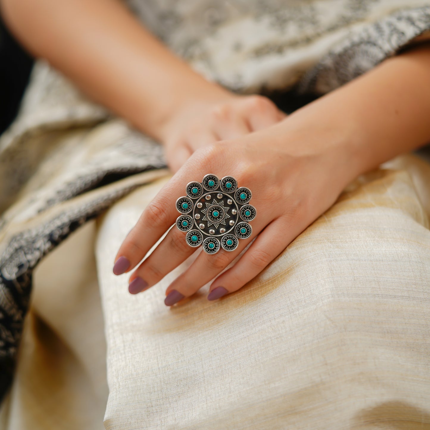 Meera Turquoise Detailed Rawa Ring