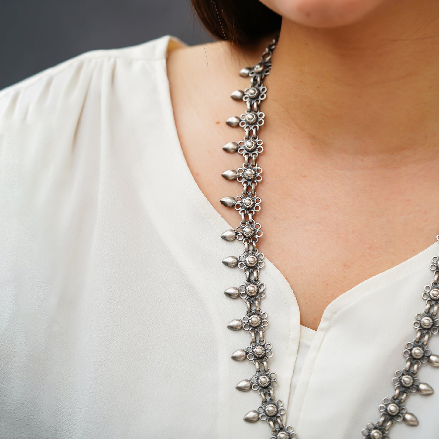 Amulya Kadi and Daal Embossed versatile Evergreen Necklace