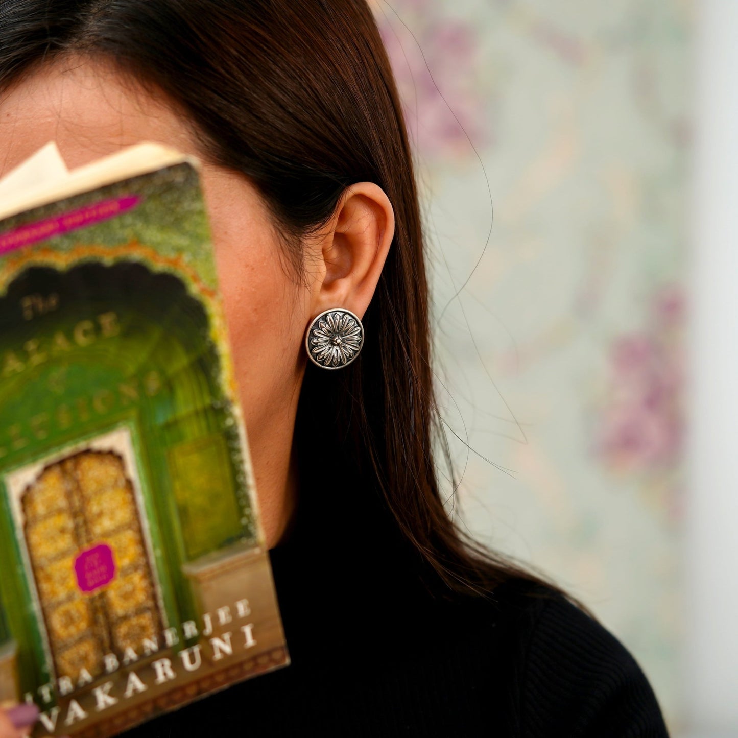 Everyday Classic Round Stud Earrings - ShailPiya