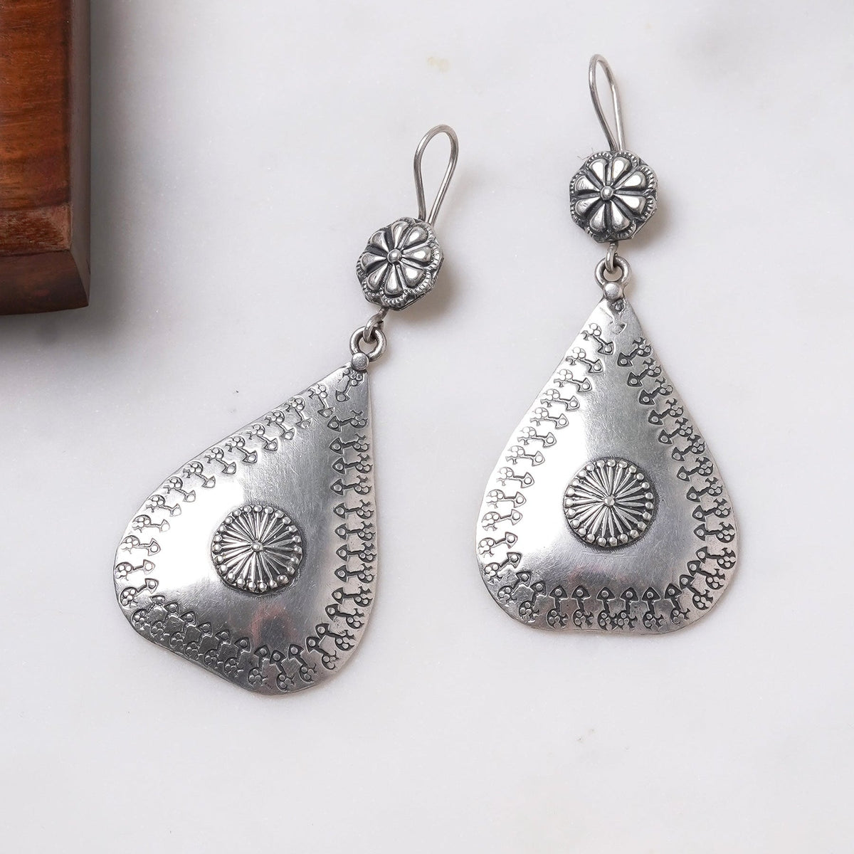 Meera Fine Kalamkari Embossed Tikadi 925 Silver Drop Earrings - ShailPiya