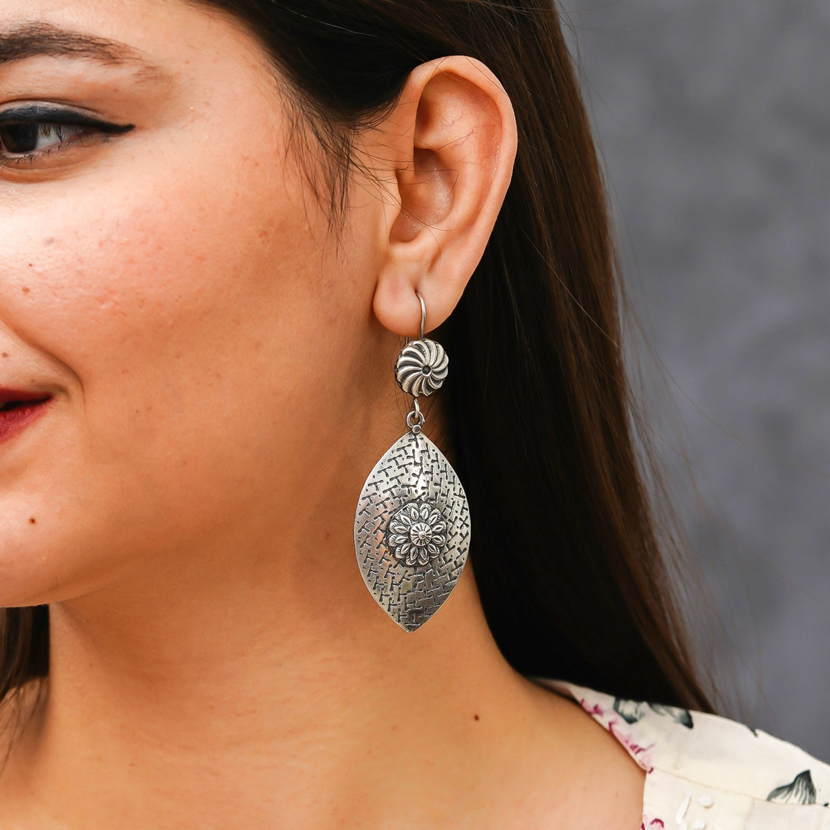 Meera Fine Kalamkari Sheet 925 Silver Hook Earrings - ShailPiya