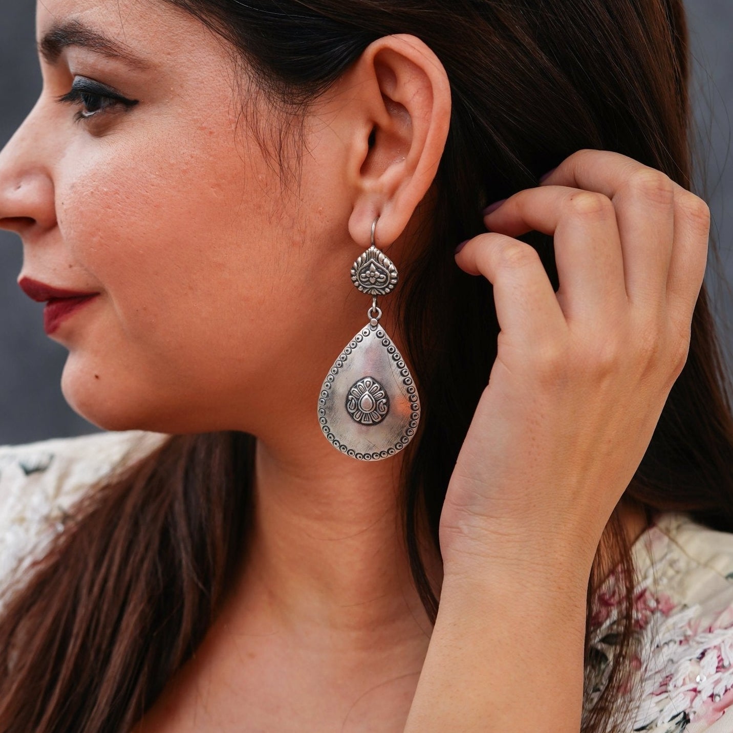 Meera Fine Kalamkari Sheet Drop Hook Earrings - ShailPiya