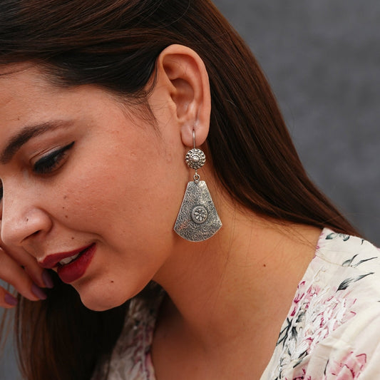 Meera Fine Kalamkari Textured Sheet Earrings - ShailPiya