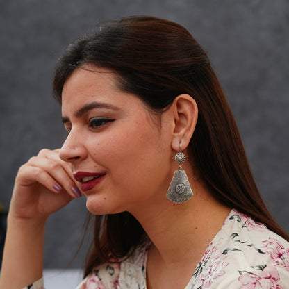 Meera Fine Kalamkari Textured Sheet Earrings - ShailPiya