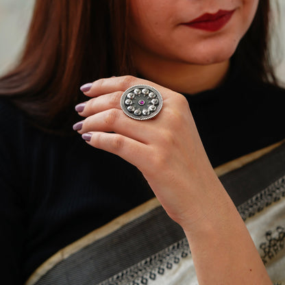 Moha Embossed Rawa Half Topi Red Stone Ring - ShailPiya
