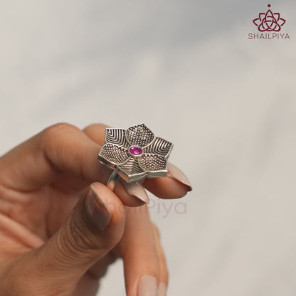 Fine Petals Pink Stone Ring