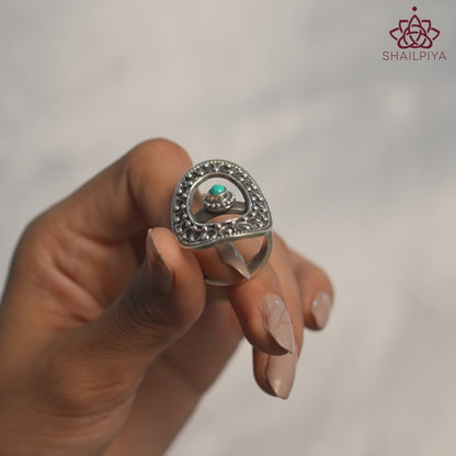 Meera Embossed Thik Rawa Turquoise Oval Ring