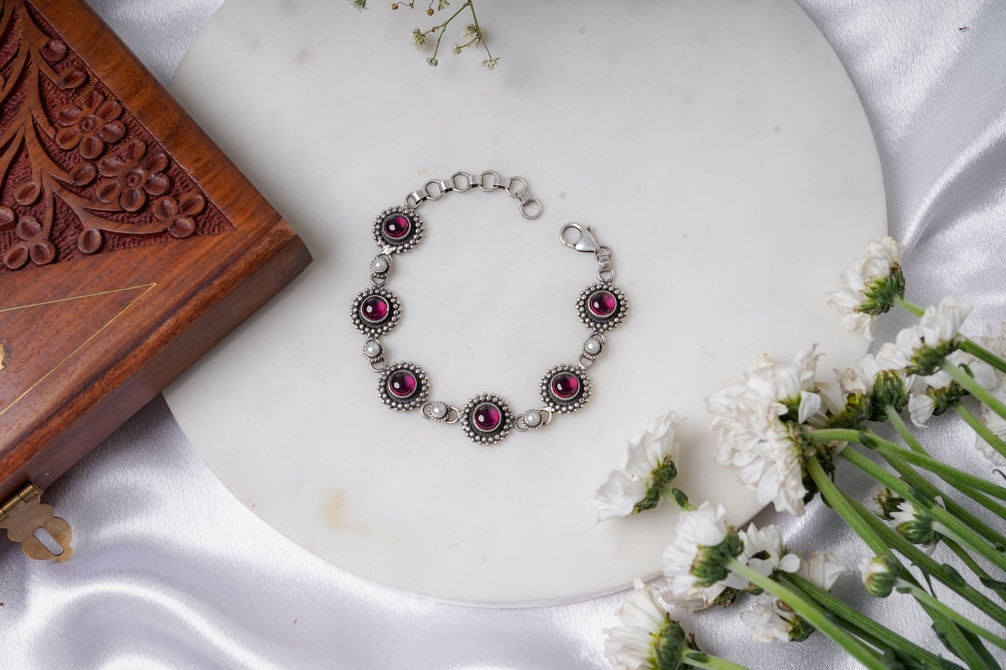Rani Padmini Red Stone Bracelet - ShailPiya
