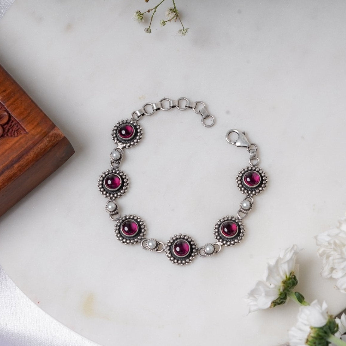 Rani Padmini Red Stone Bracelet - ShailPiya